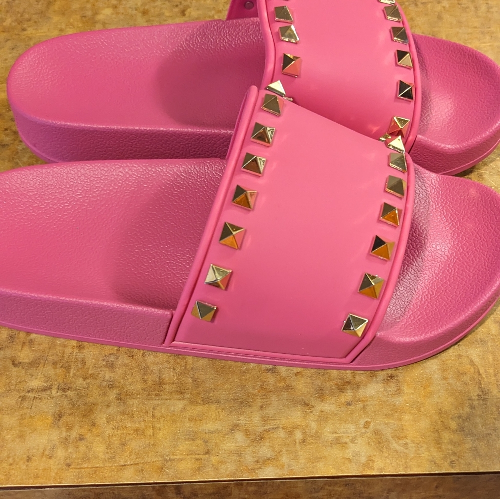 NEWBELLA STUDDED SLIDES